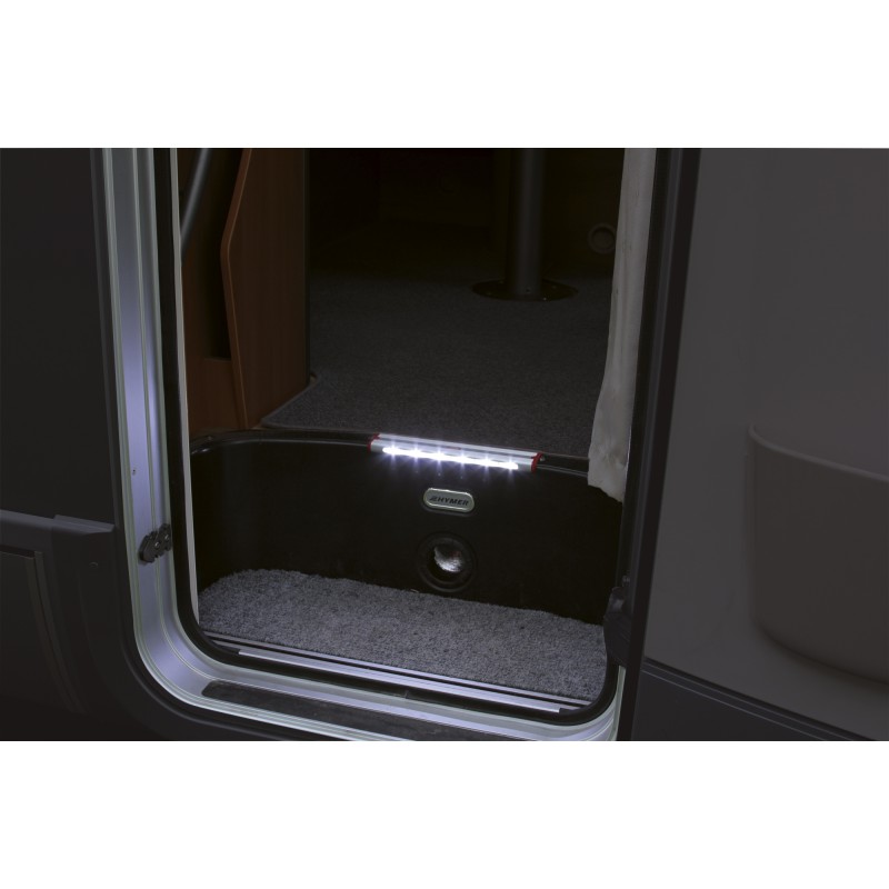 ÉCLAIRAGE DE MARCHEPIED À LED FIAMMA STEP