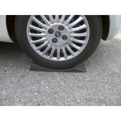 CALES DE STATIONNEMENT WHEEL SAVER PAR 2 - FIAMMA