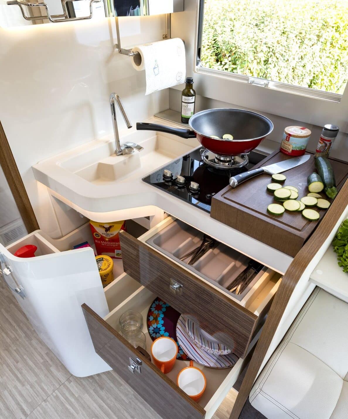 Comment choisir sa cuisine camping-car