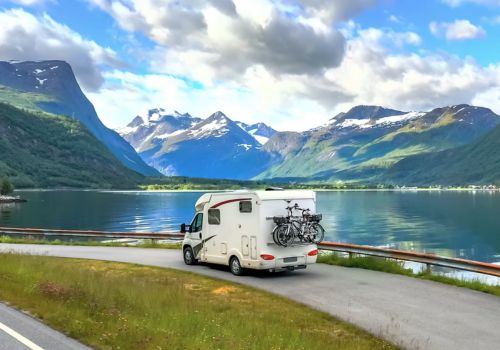 Illustration de l’article : road trip d'une semaine en camping-car à travers les lacs suisses