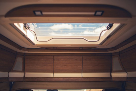 Lanterneau pour camping-car 